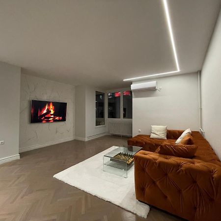 The Alchemist Luxury Apartment Skopje Bagian luar foto