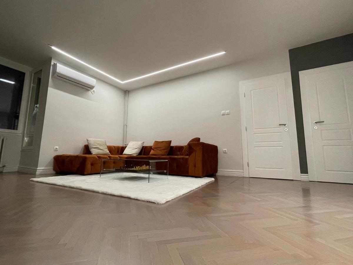 The Alchemist Luxury Apartment Skopje Bagian luar foto