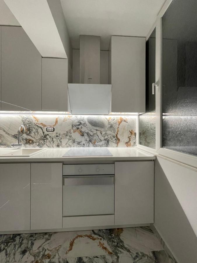 The Alchemist Luxury Apartment Skopje Bagian luar foto