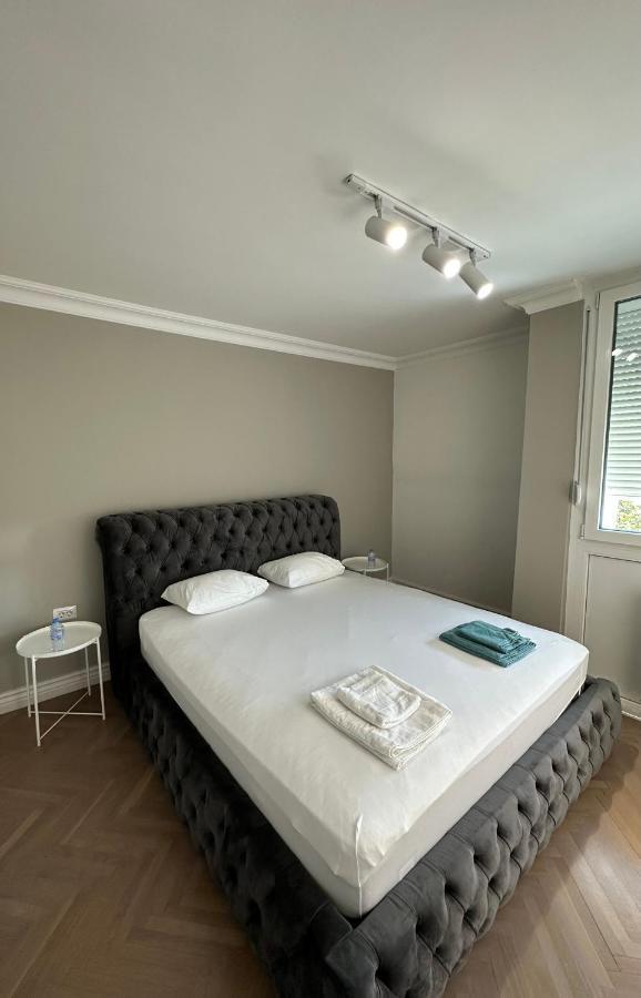 The Alchemist Luxury Apartment Skopje Bagian luar foto