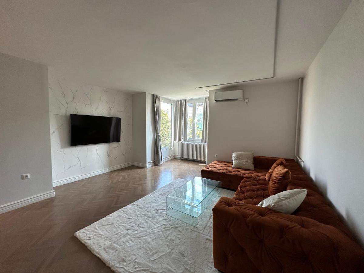 The Alchemist Luxury Apartment Skopje Bagian luar foto